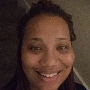 Meet your Posher, Naomi